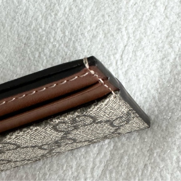 Gucci Beige GG Supreme Card Holder - Picture 8 of 12